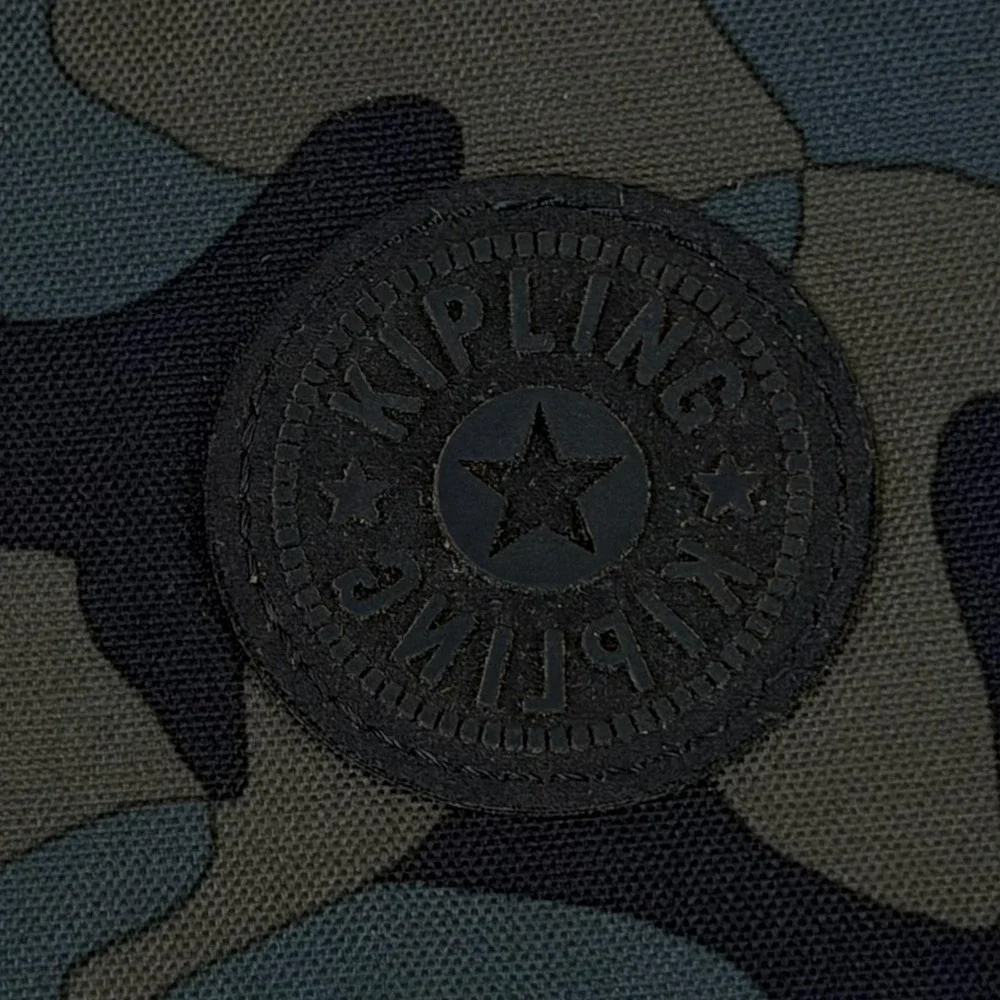 Kipling Tablet Sleeve Blue Camo Nylon Pouch Monkey Keychain K11252-4LT